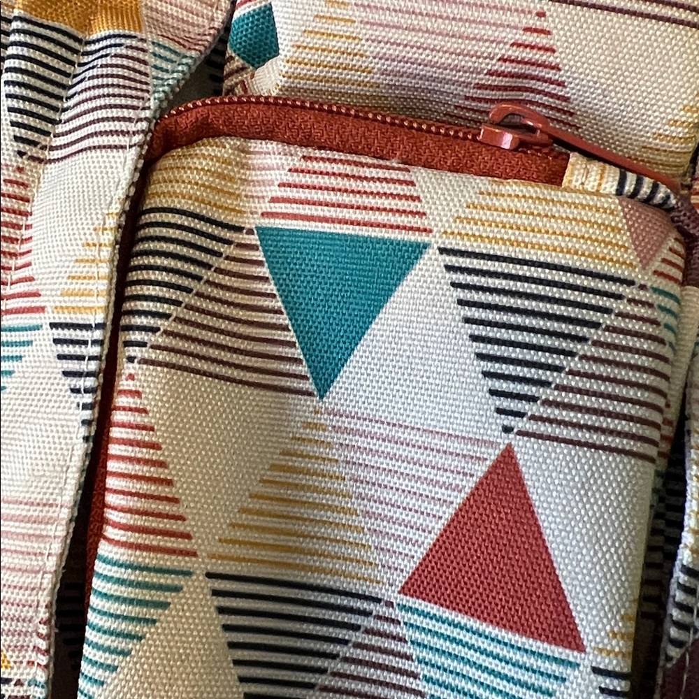Kavu Multicolor Geometric Rope Bag - Picture 6 of 9